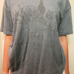 Oversized “save our planet” tee